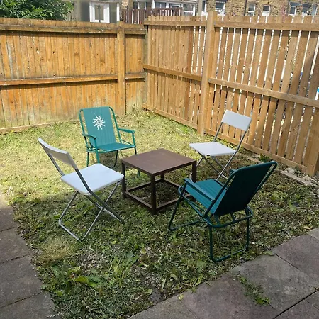 Woodhall Avenue Σπίτι διακοπών