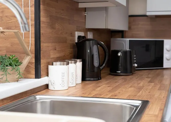 Woodhall Avenue Holiday home