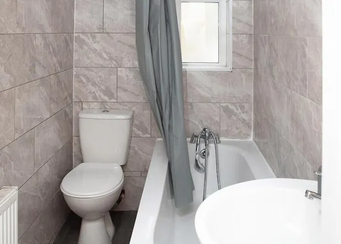 Woodhall Avenue Casa de Férias *