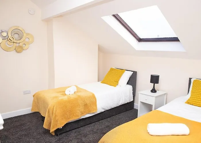 Woodhall Avenue * Bradford (West Yorkshire)