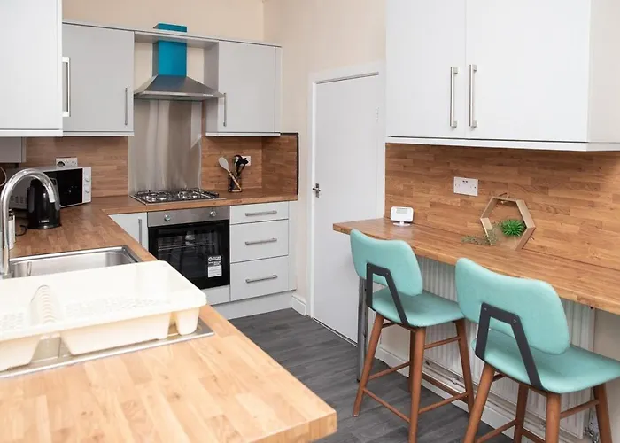 Holiday home Woodhall Avenue *