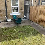 Holiday home Woodhall Avenue Bradford (West Yorkshire)